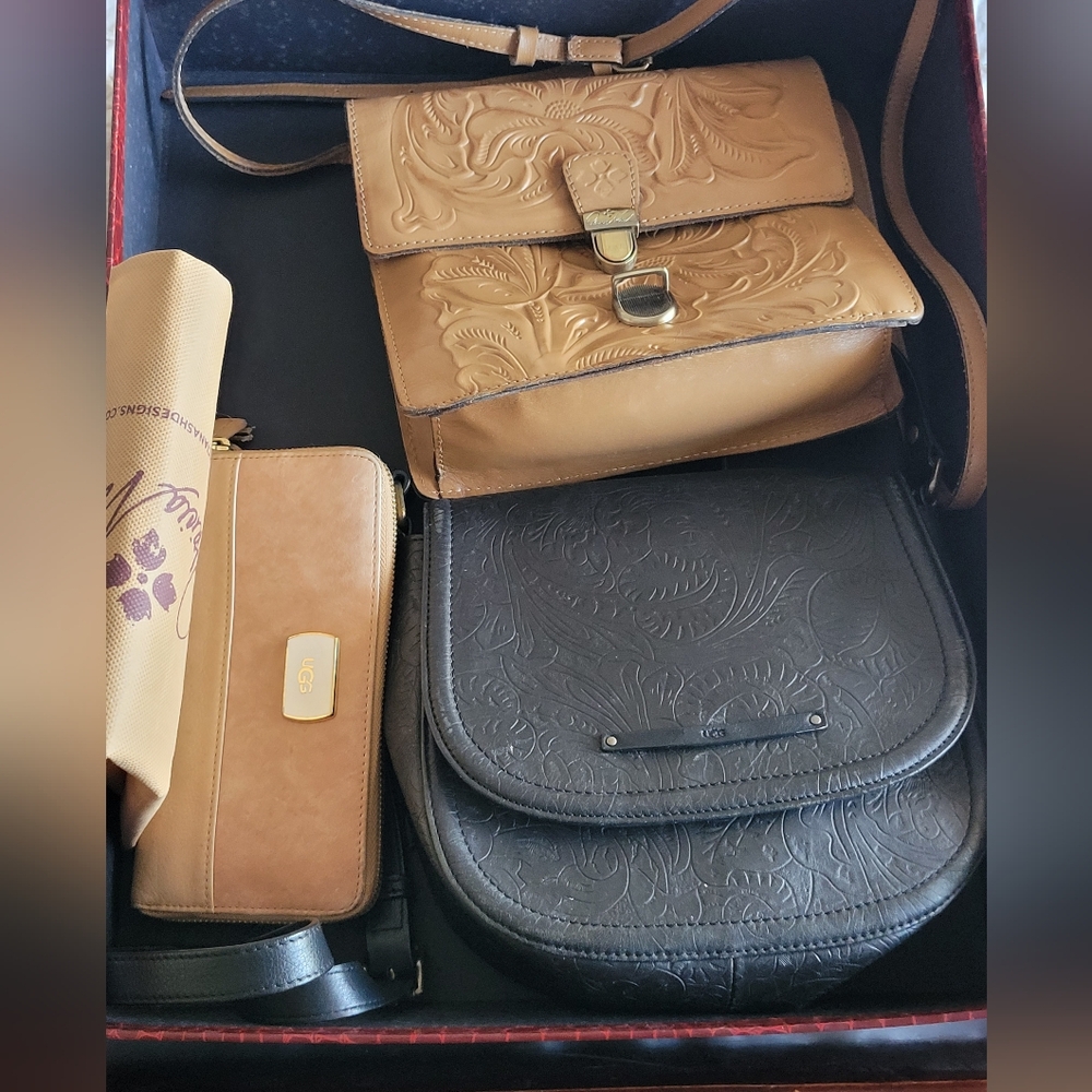 Patricia Nash  Ugg Wallet Bag Set Bundle